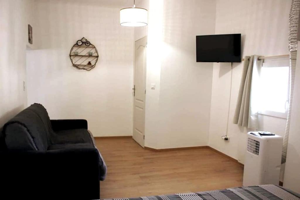 Au Coeur De Saint Chamas Apartment ภายนอก รูปภาพ